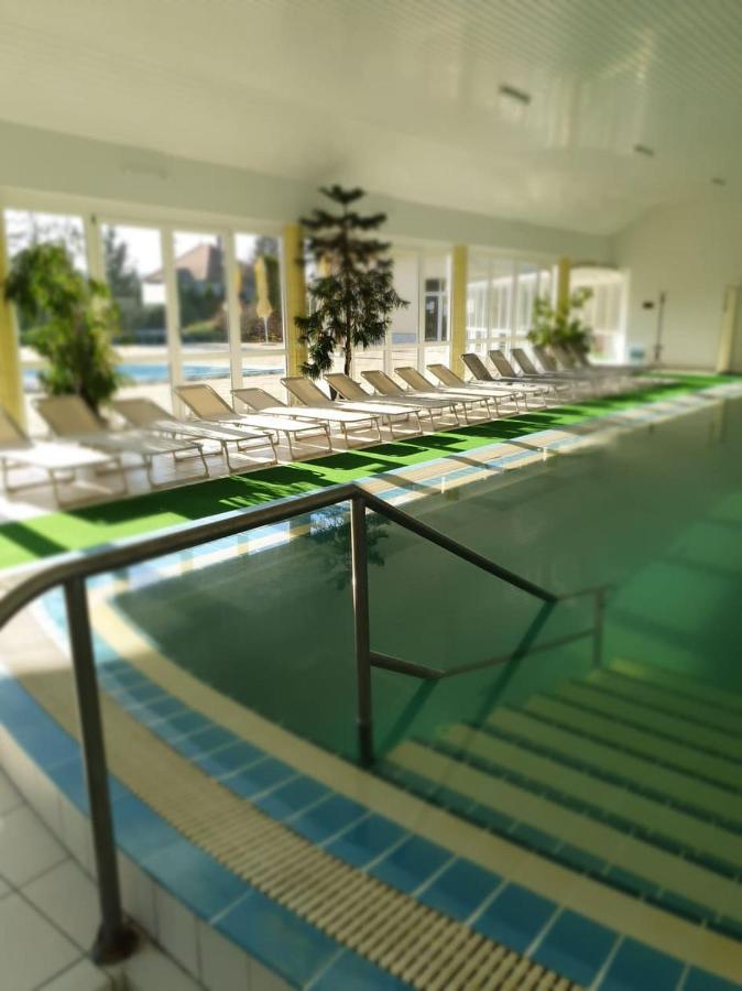 Festetich Kastelyszallo Es Zsuzsanna Hotel Szeleste Ngoại thất bức ảnh